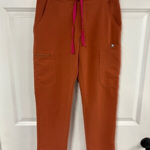 FIGS Women's Yola Skinny Scrub Pants Size XS/P Terracotta